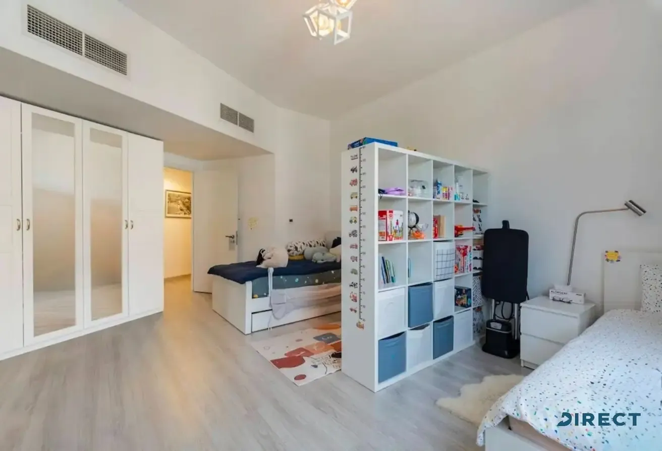 Stunning Renovation | Vacant | Perfect Family Home