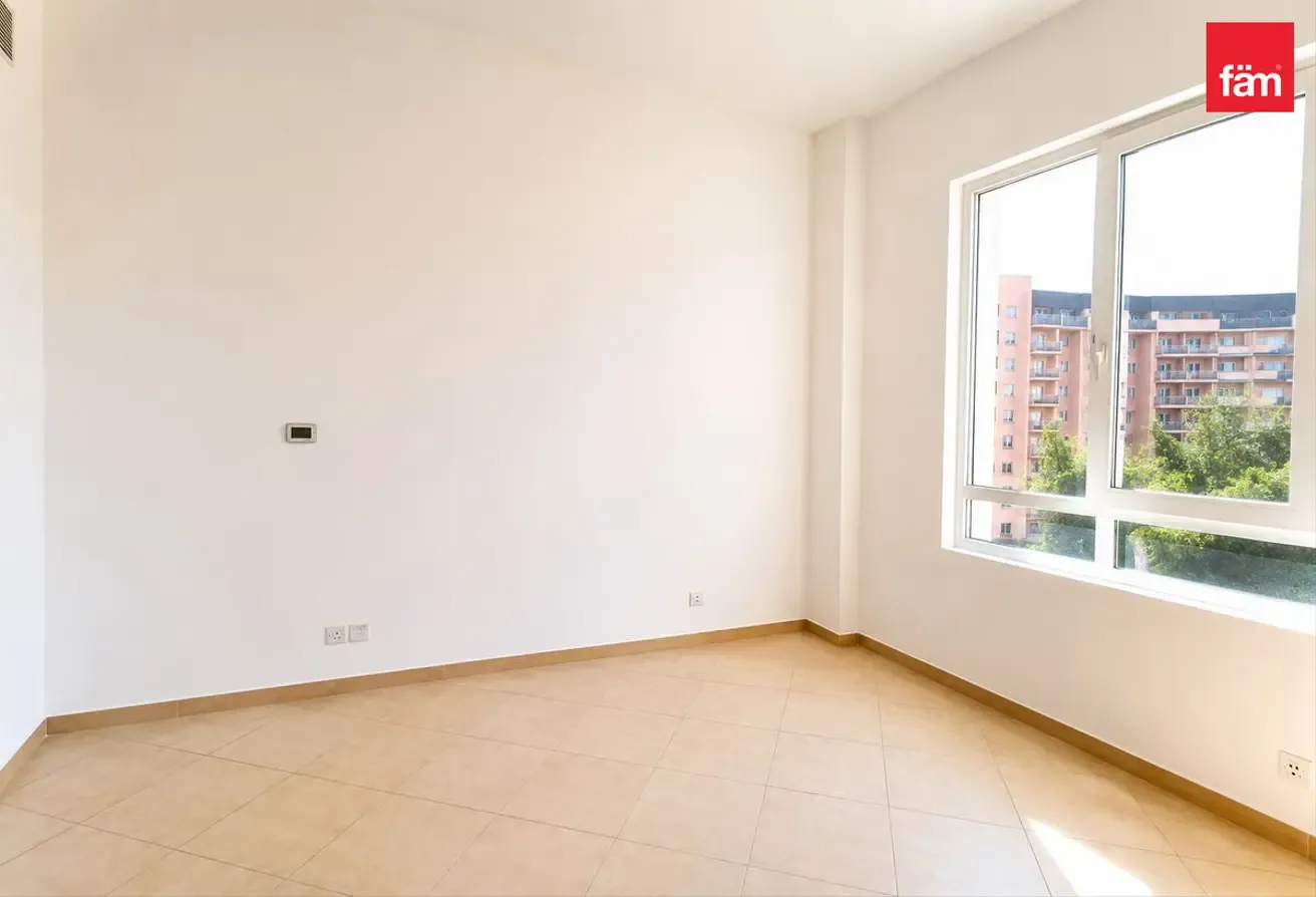 Ready | Spacious Home | Perfectly Maintained