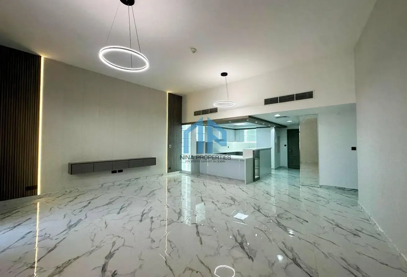 Exclusive | Upgraded 2Bed Plus maidroom | Park View