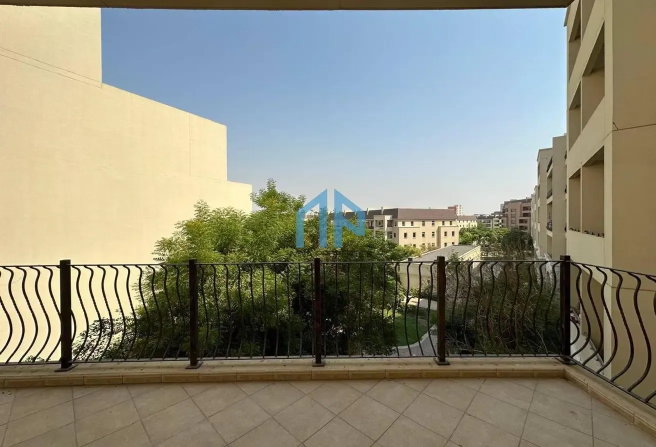 Exclusive | Upgraded 2Bed Plus maidroom | Park View