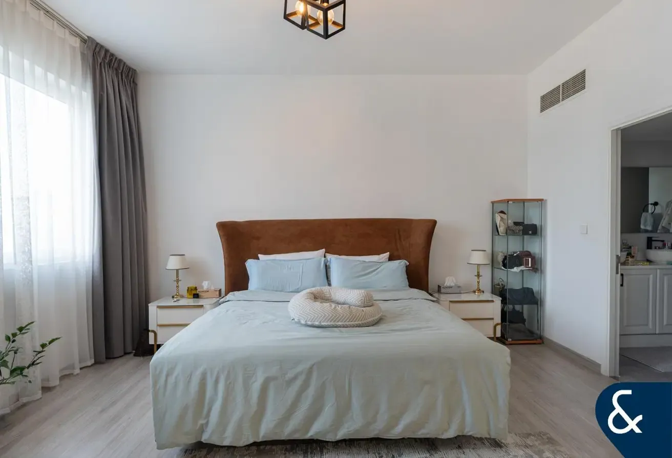 Two Bedroom I Fully Upgraded I Vacant Soon