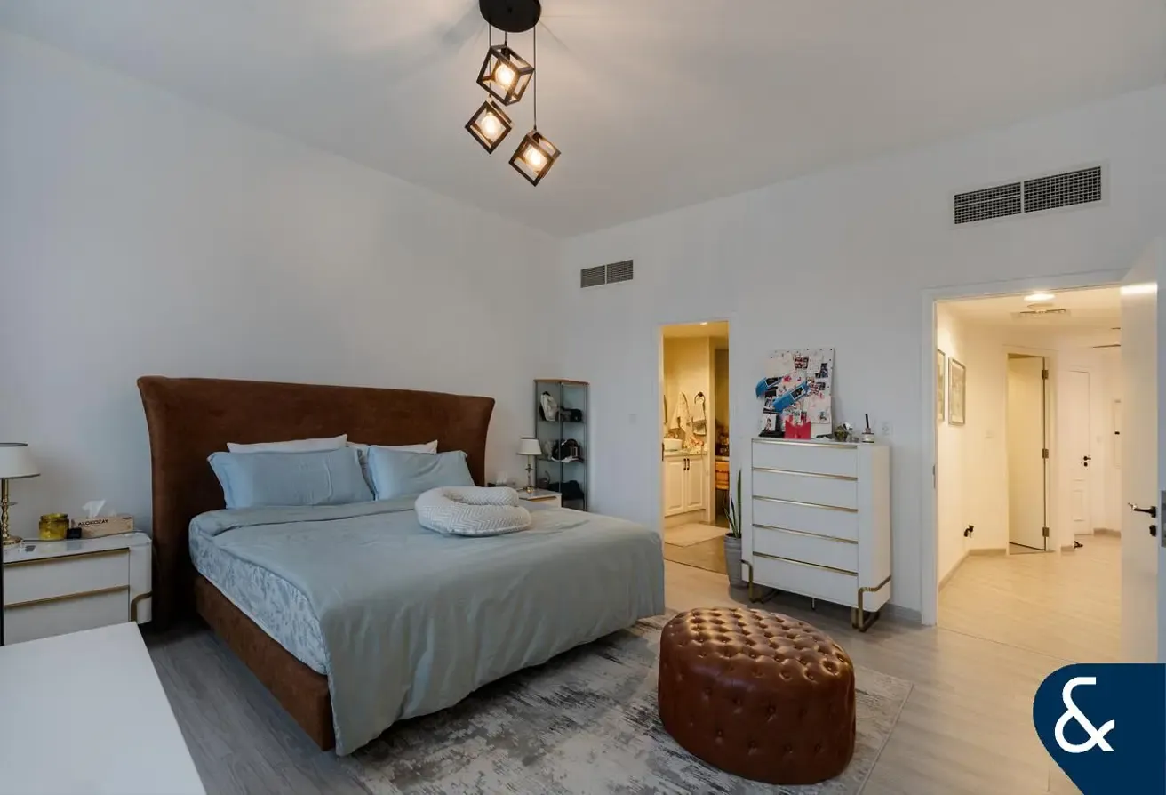 Two Bedroom I Fully Upgraded I Vacant Soon