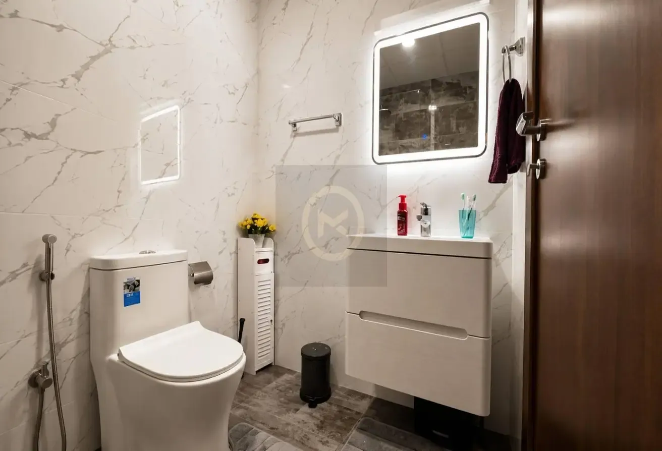 Vacant | One bed plus study | Sea View