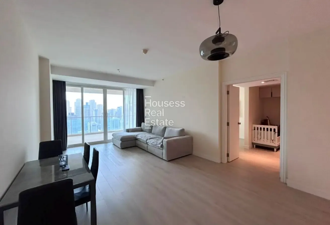 FULLY UPGRADED | HUGE SIZE | READY TO MOVE
