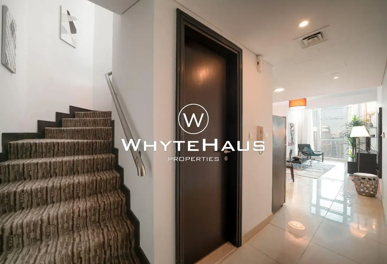 Upgraded | Duplex 1BR | Very well Maintained Unit