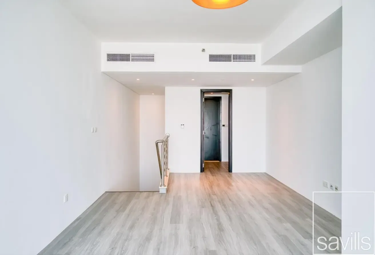 Duplex | Loft Style |Central | High Floor | Vacant