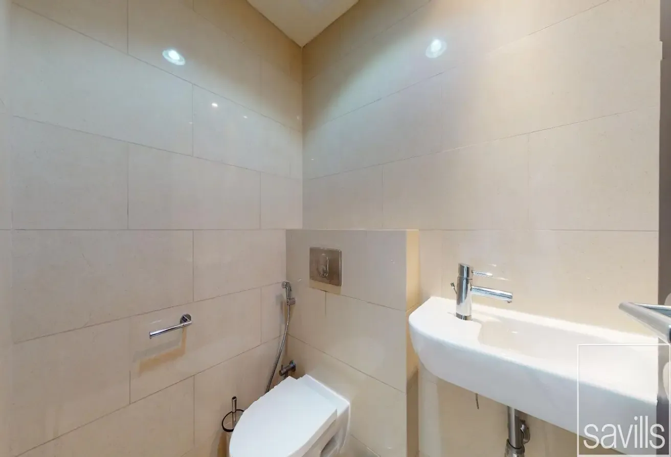Duplex | Loft Style |Central | High Floor | Vacant