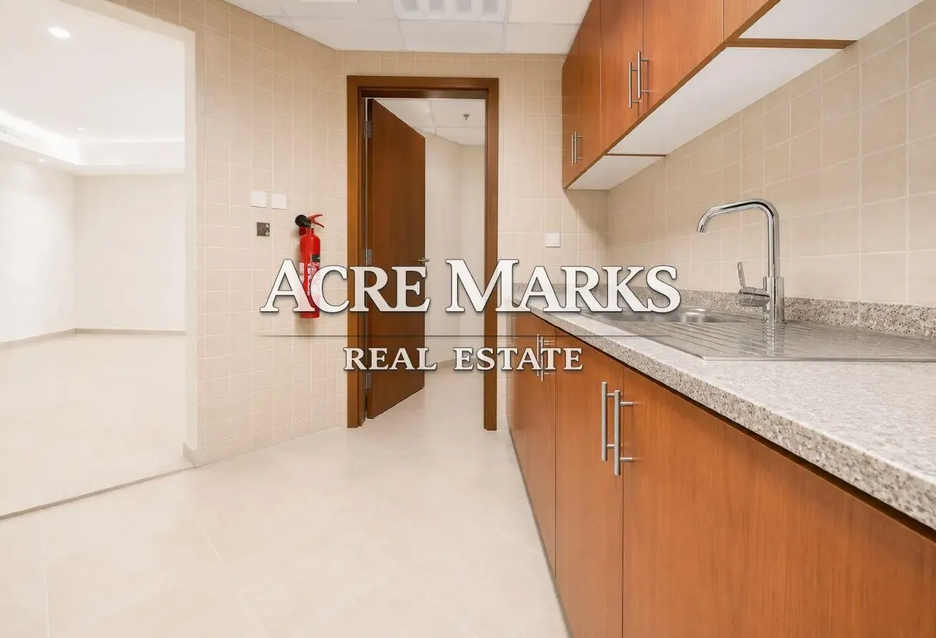 Mid Floor | Unfurnished | Ready to Move-in