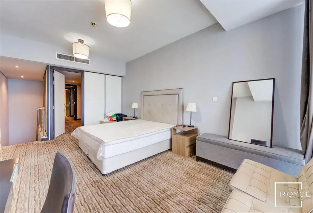 Skyline Views | Spacious 1BR | High Floor