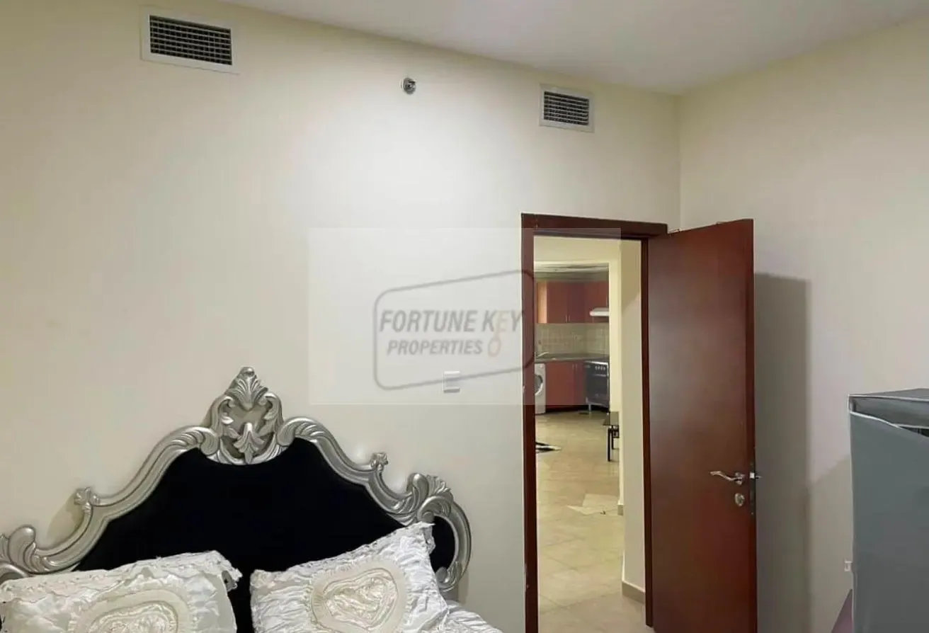 Prime Location | Sale | Vacant on tranfer