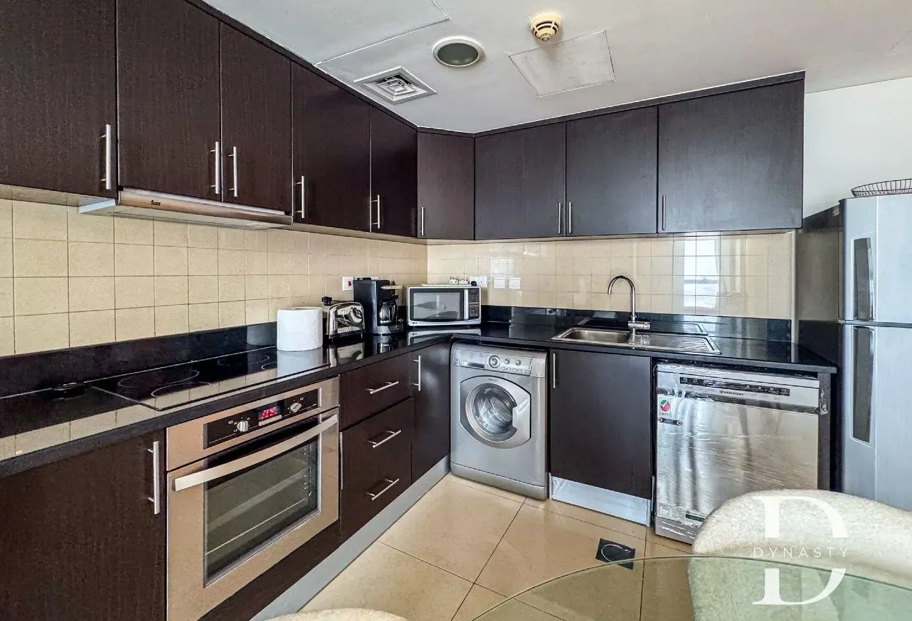 Furnished | Prime Location | 1BR  Duplex