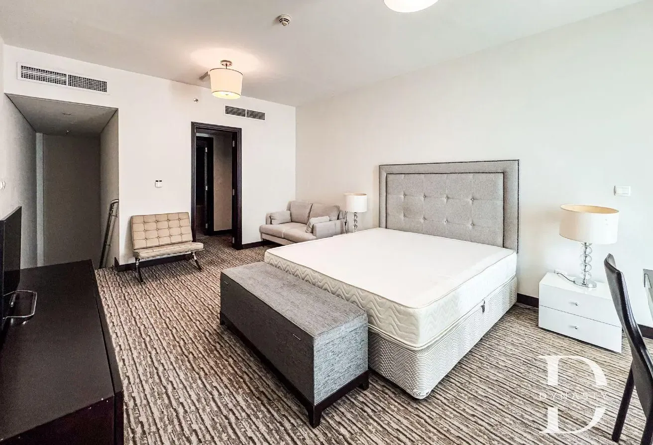 Furnished | Prime Location | 1BR  Duplex