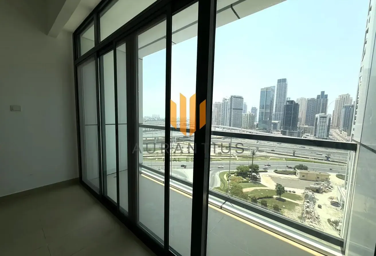 Marina, Lake & Sheikh Zayed View | Near Metro