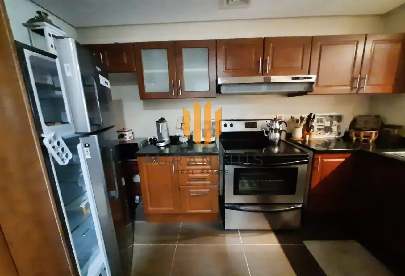 Lake View | Close to Metro | Fully Furnished