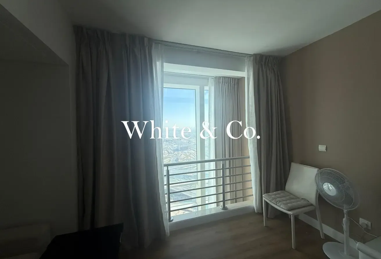 Upgraded | Duplex | Vacant on Transfer