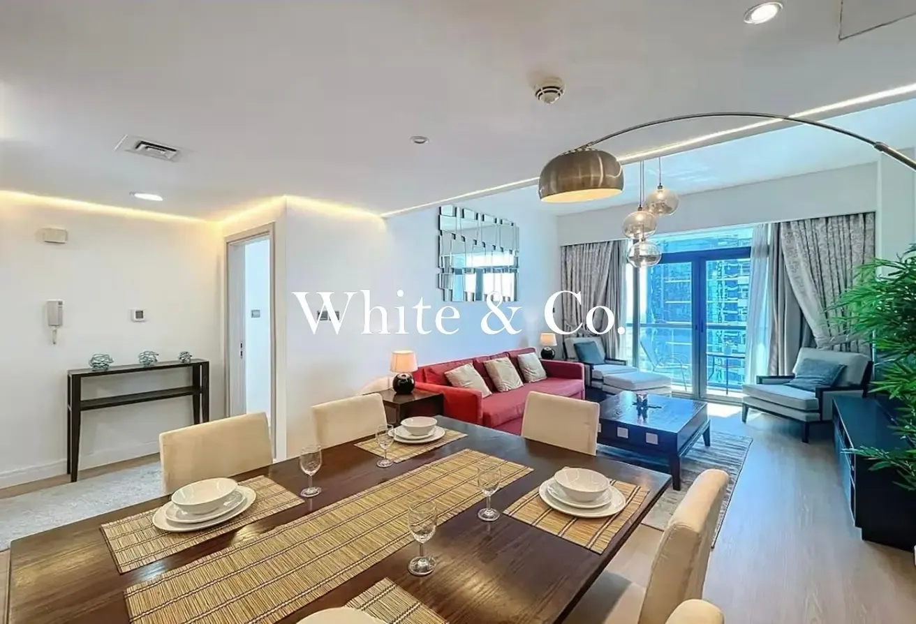 Upgraded | Fully Furnished | High Floor