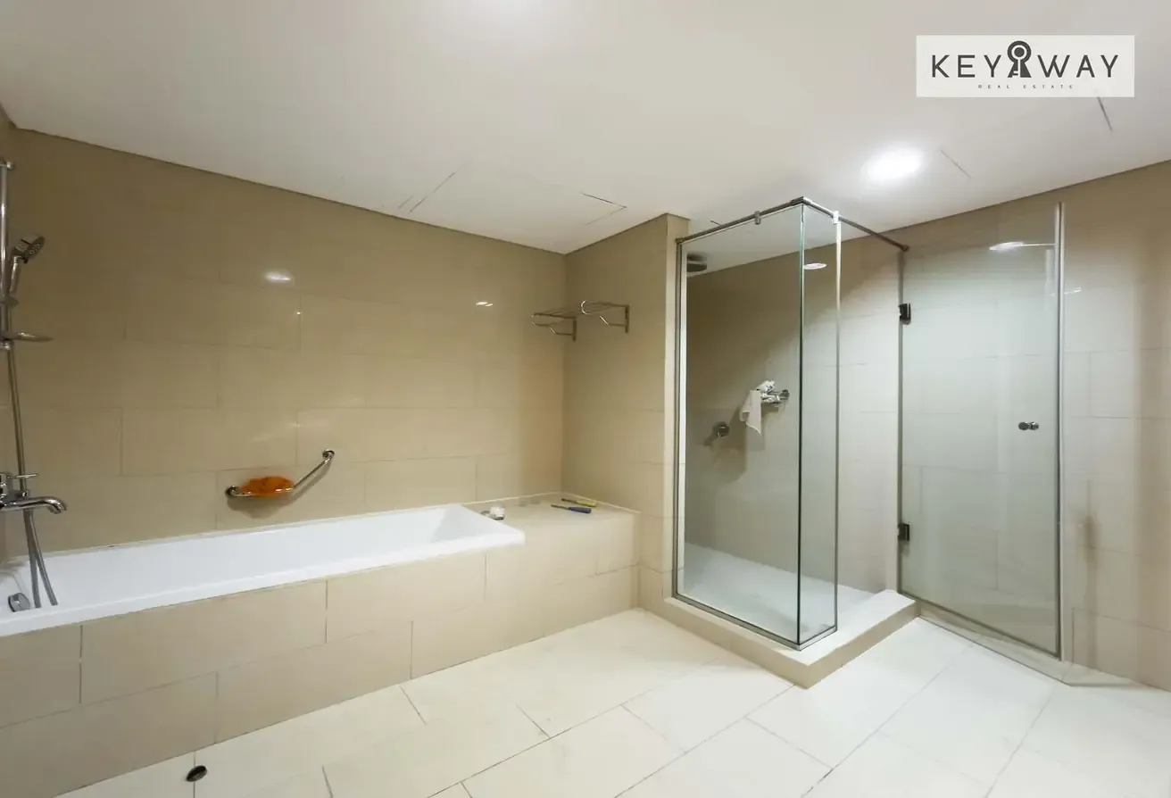 Spacious 1-Bedroom | Huge Balcony | Mid Floor