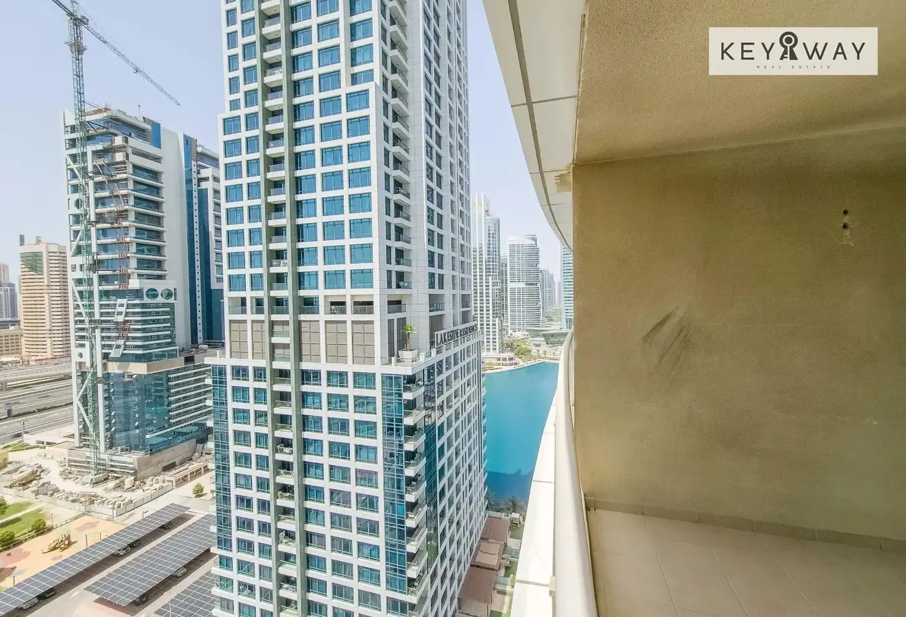 Spacious 1-Bedroom | Huge Balcony | Mid Floor