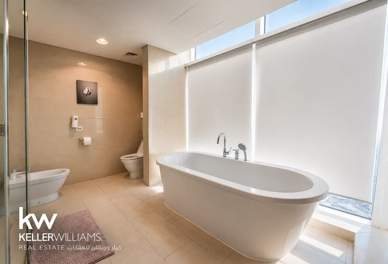 High Floor | Spacious Layout | Vacant
