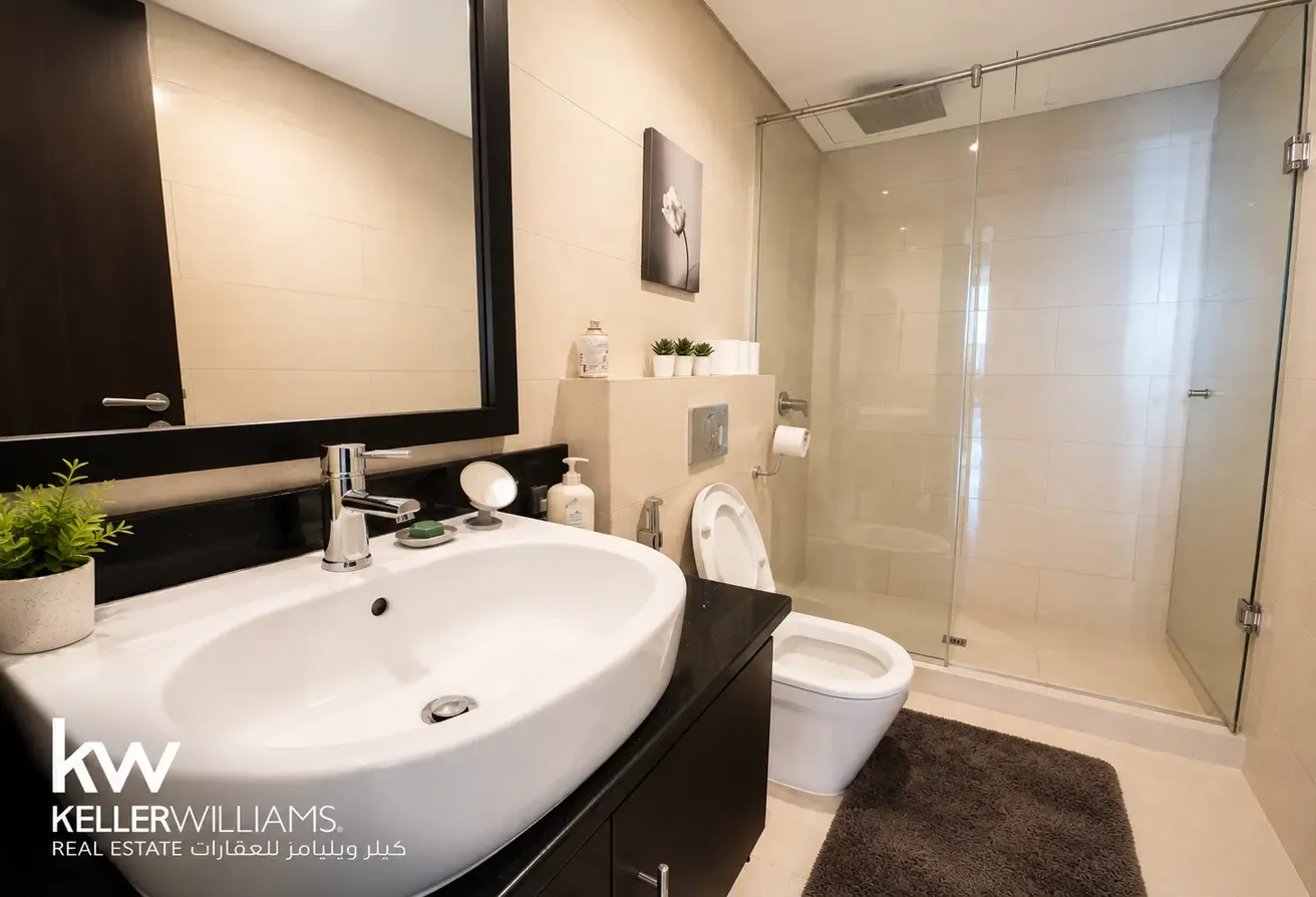 High Floor | Spacious Layout | Vacant