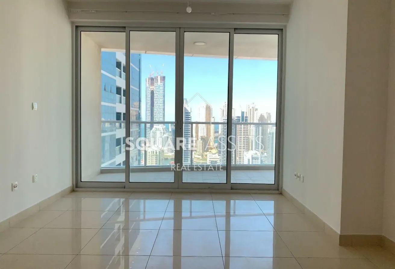 Spacious 1 Bedroom | Lake &  Marina Skyline View