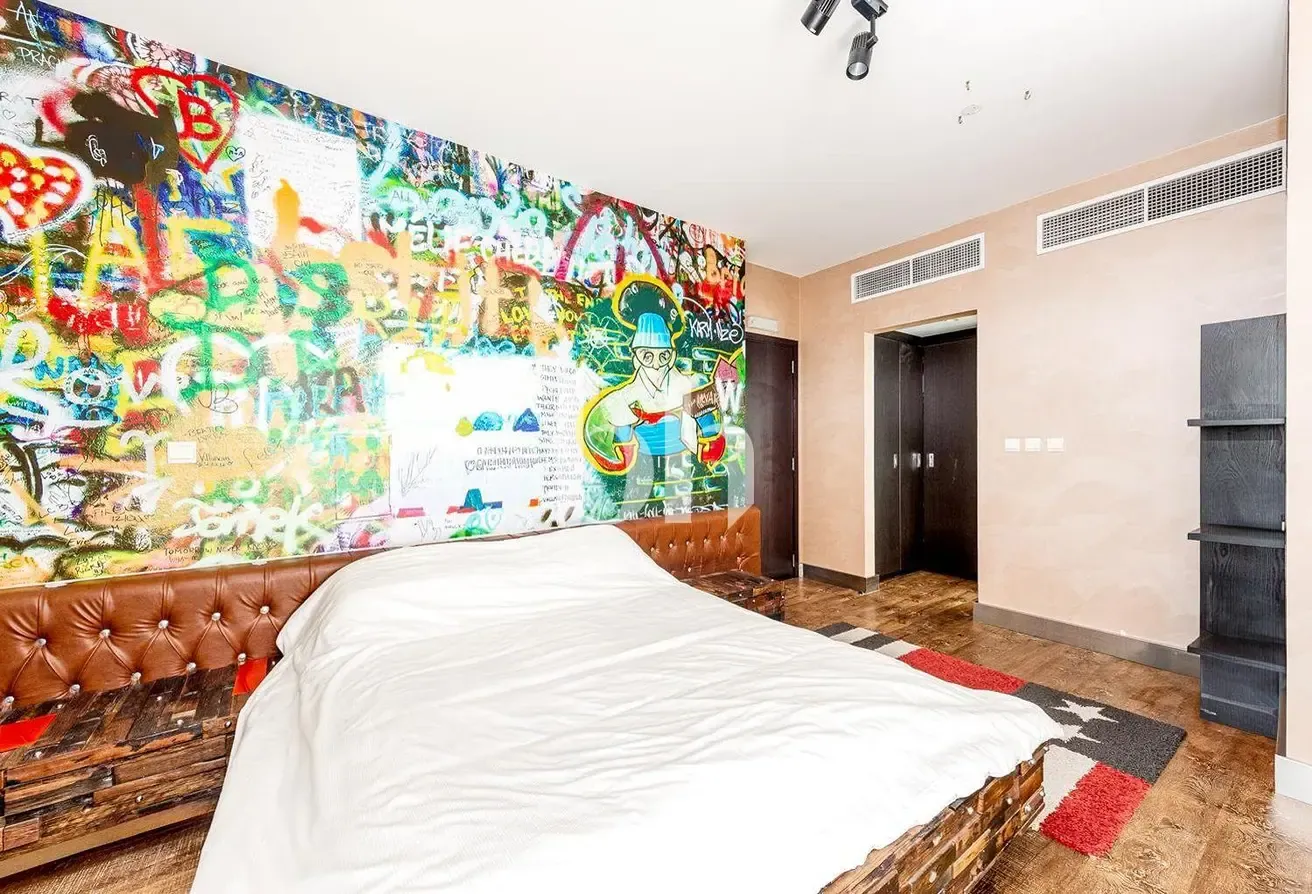 1BR Furnished | Lagoon View | Mid Floor