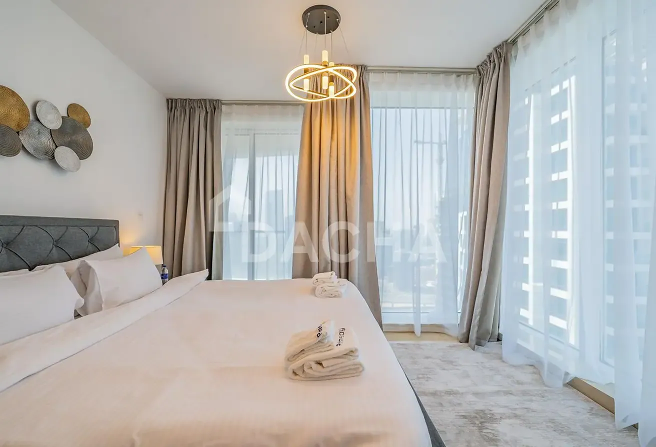 Luxury Finish | Lake View | High Floor