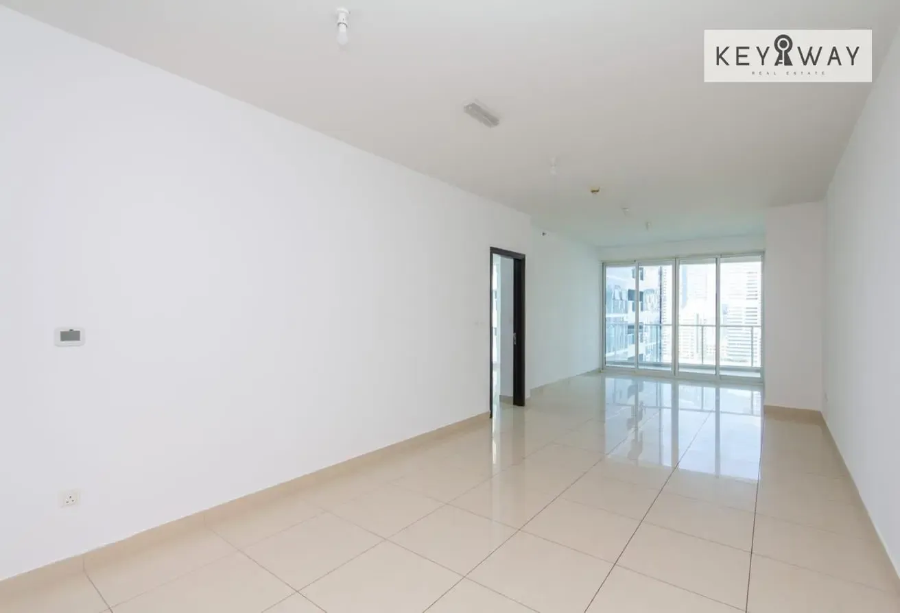 Soon to be Vacant | Corner Unit | Panoramic Window