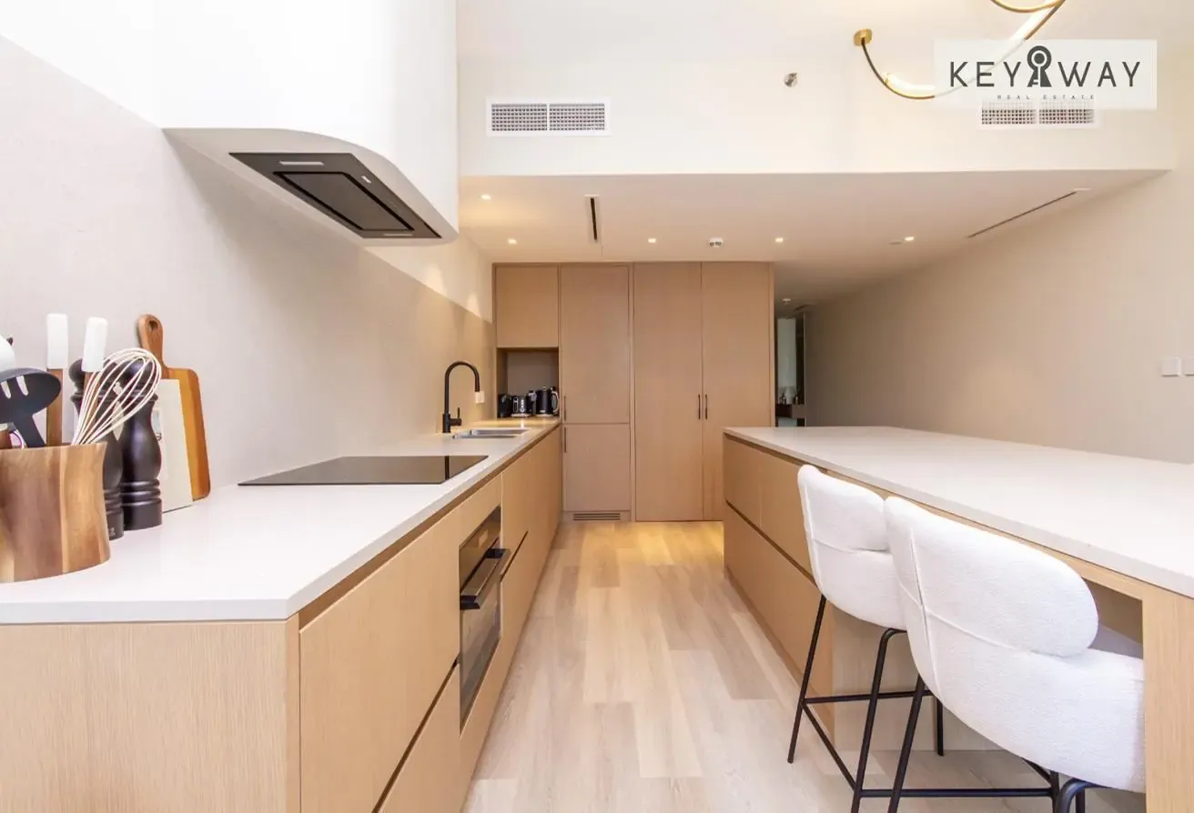 Fully upgraded | Ready to move in | Huge loft