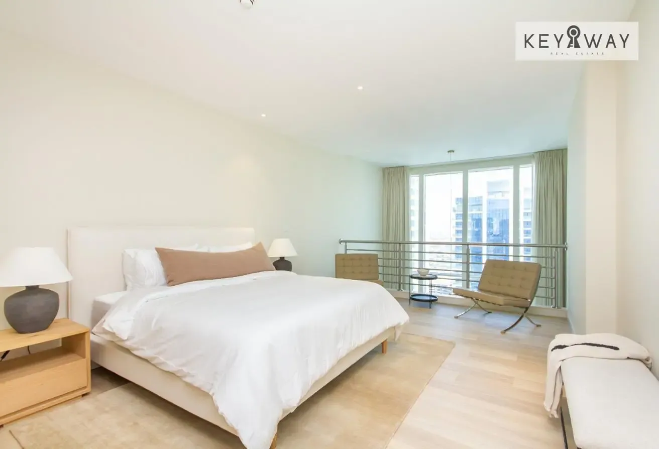 Fully upgraded | Ready to move in | Huge loft