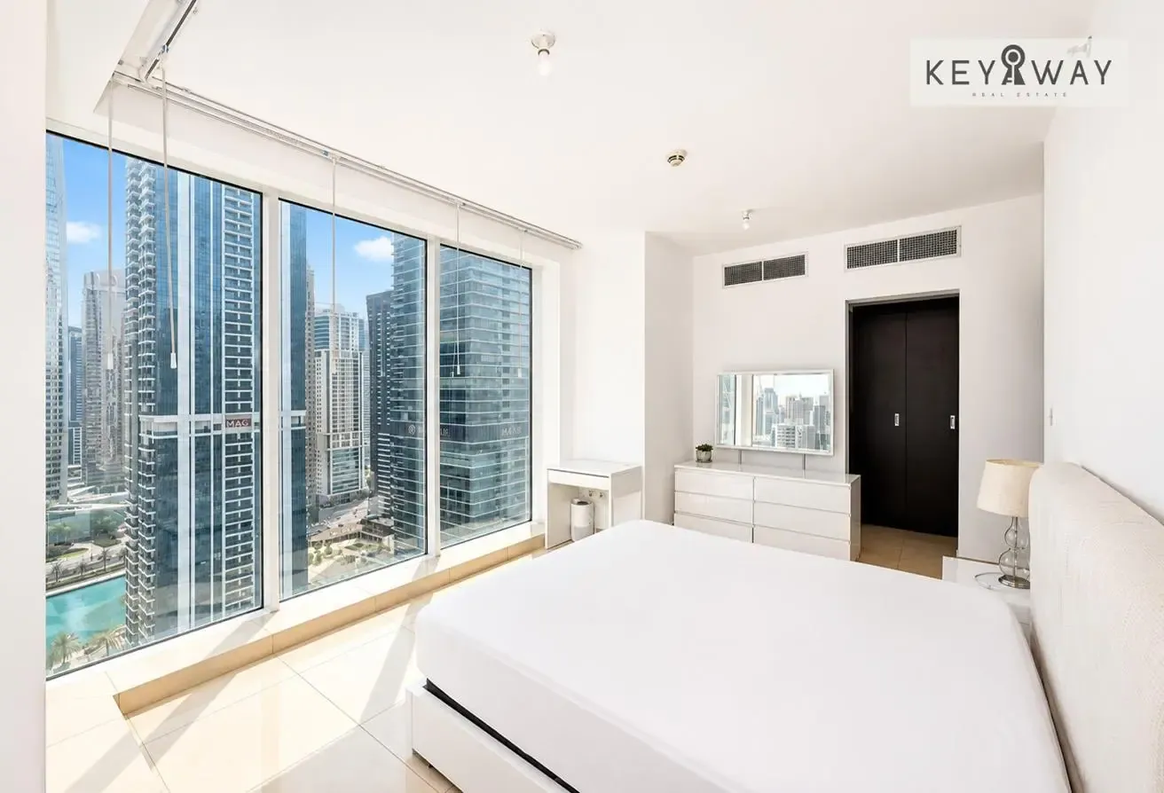 Lake View | Rare Corner Unit | Ready to Move In
