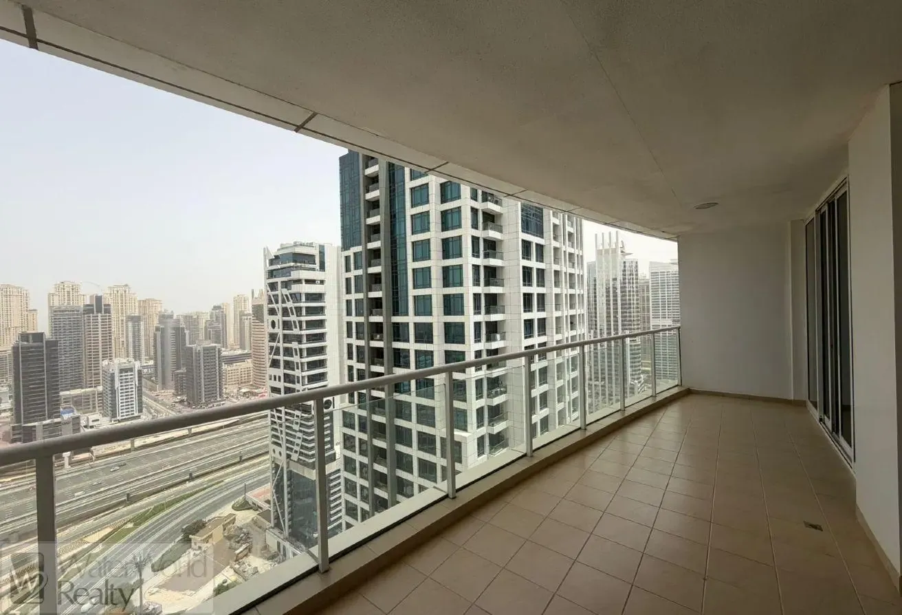 Ready to Move | Sheikh Zayed Road View | Balcony