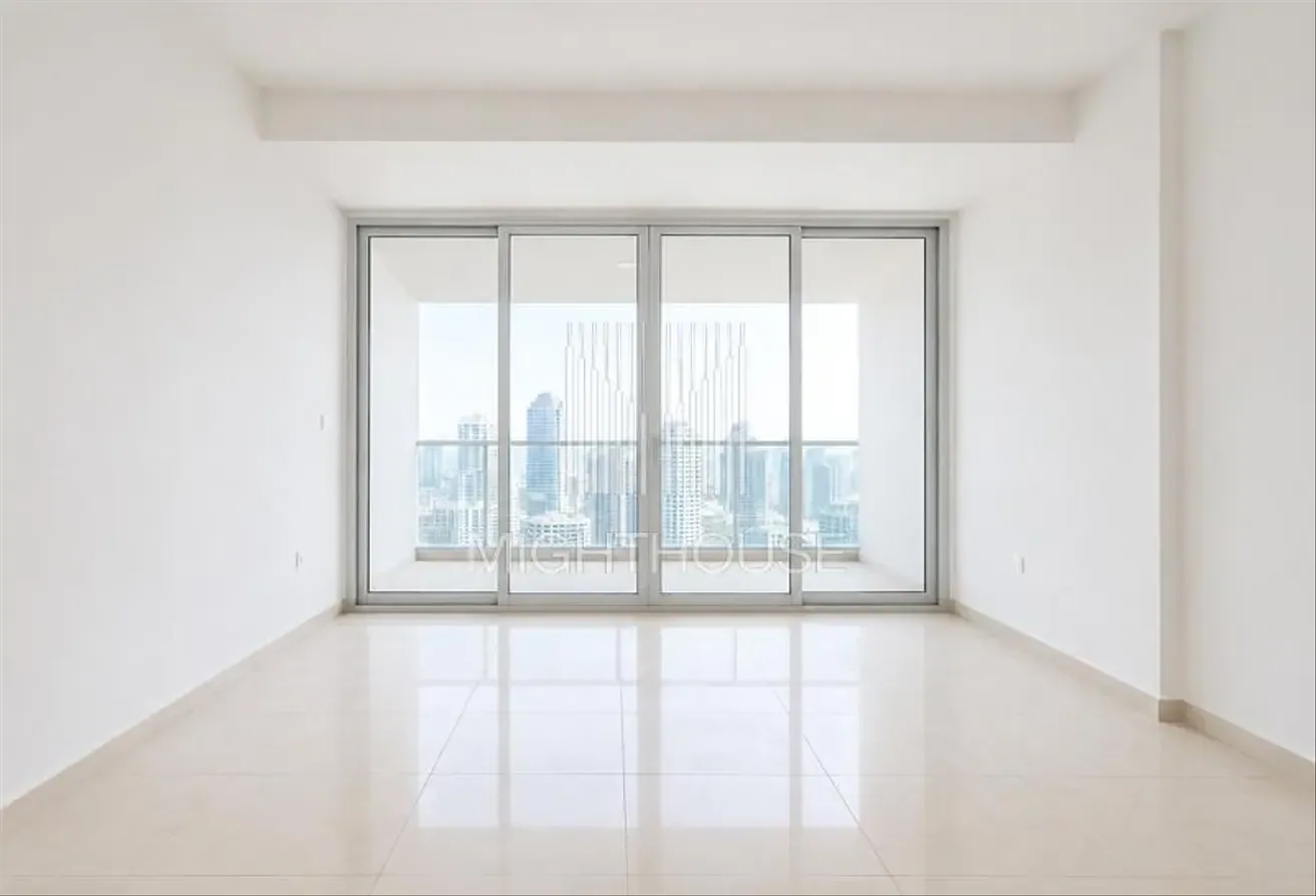 Spacious 1BR | with Stunning Lake & Marina Views