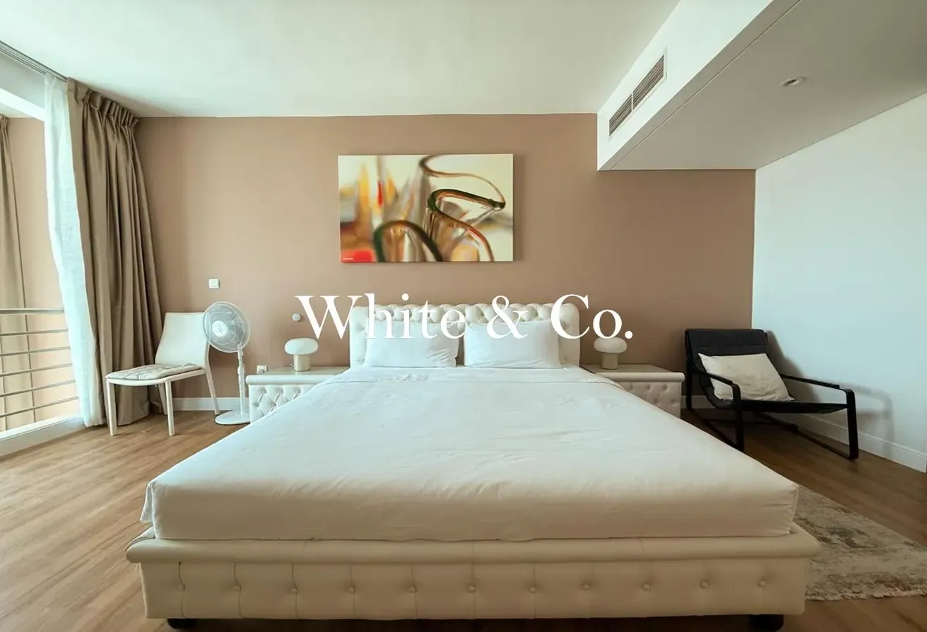 Huge Duplex | High Floor | Fully Upgraded