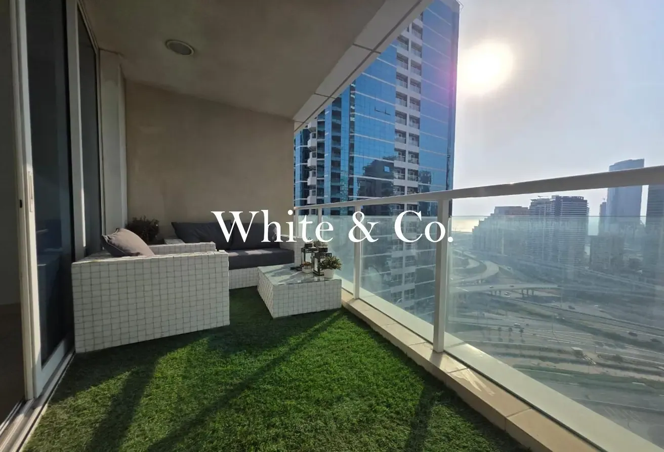 HIGH FLOOR  |  FURNISHED  |  VACANT SOON