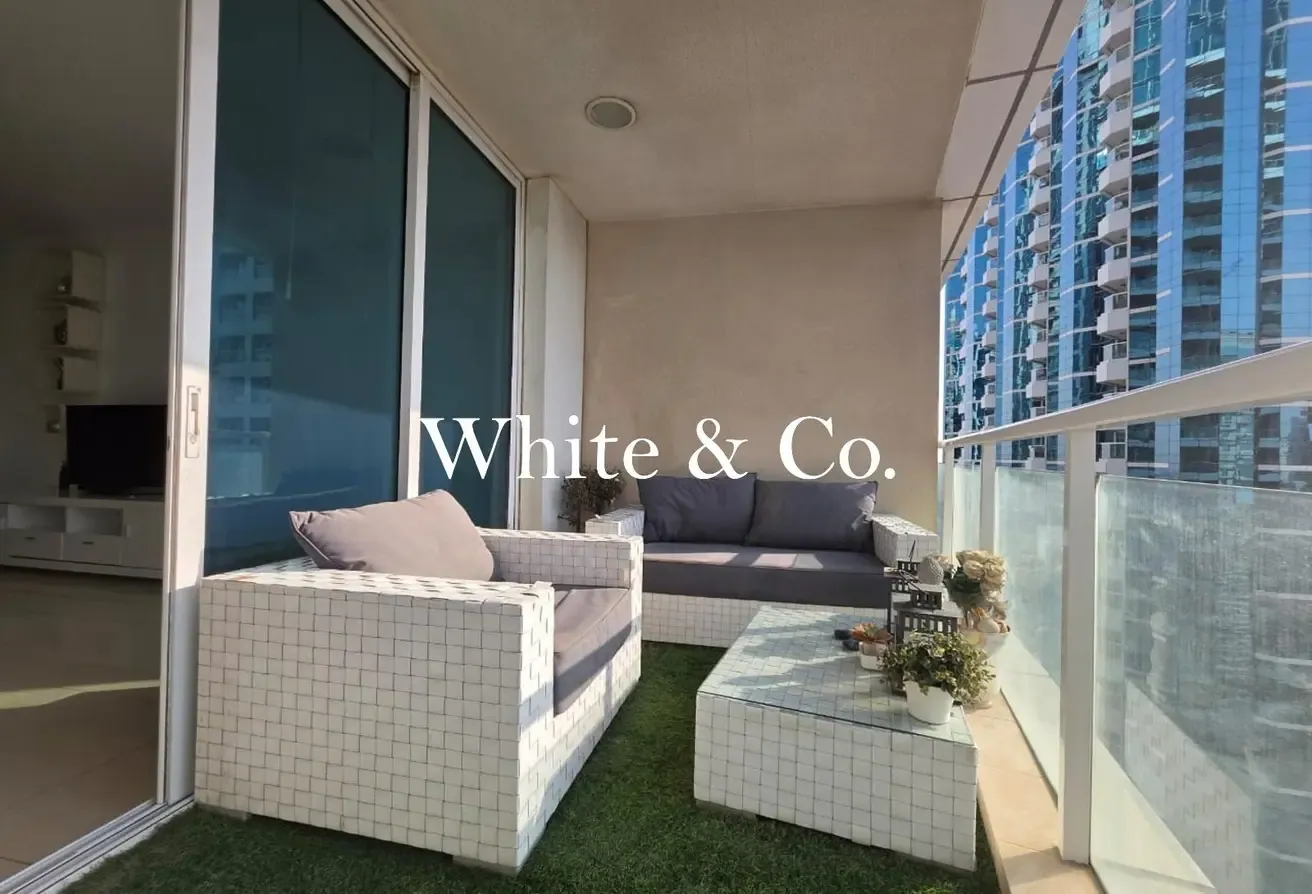 HIGH FLOOR  |  FURNISHED  |  VACANT SOON