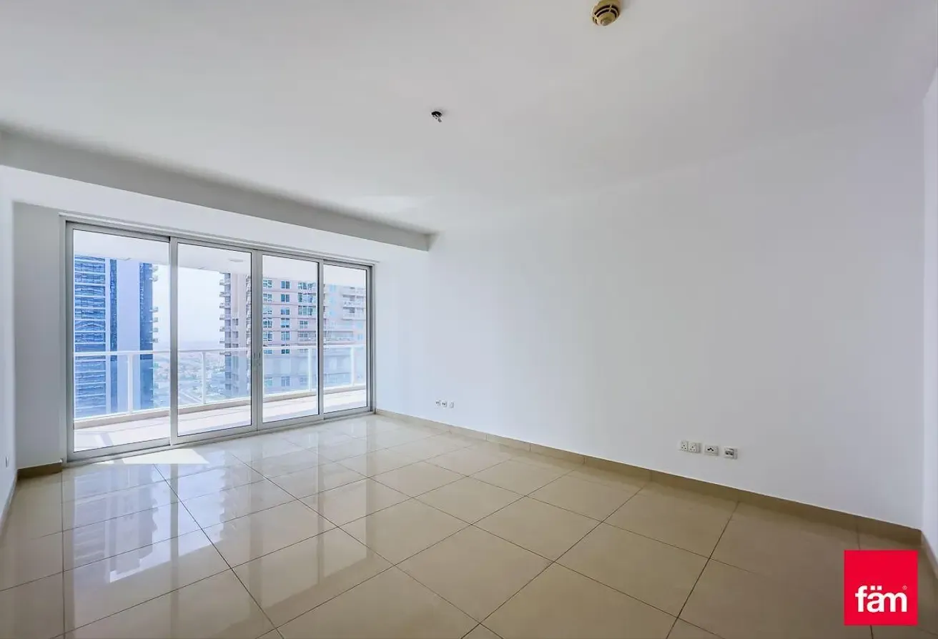 Fantastic Views / Available Sept 2026 / High Floor
