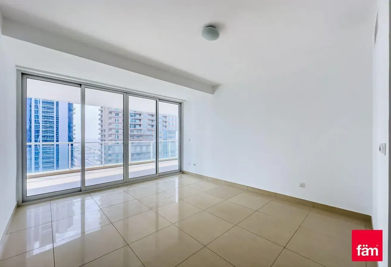 Fantastic Views / Available Sept 2026 / High Floor
