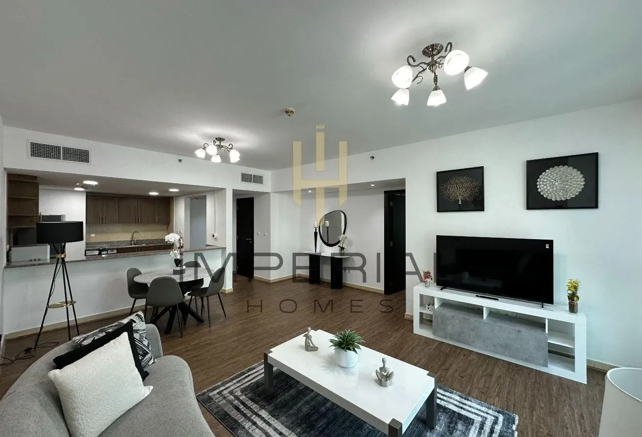 Fully Furnished | 1 Bed | 100% Lake View | 100k