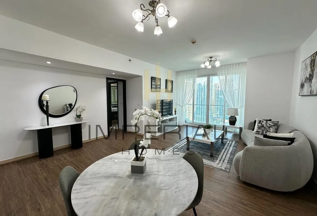 Fully Furnished | 1 Bed | 100% Lake View | 100k