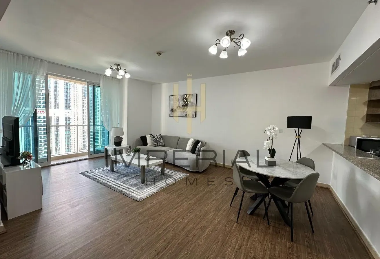 Fully Furnished | 1 Bed | 100% Lake View | 100k