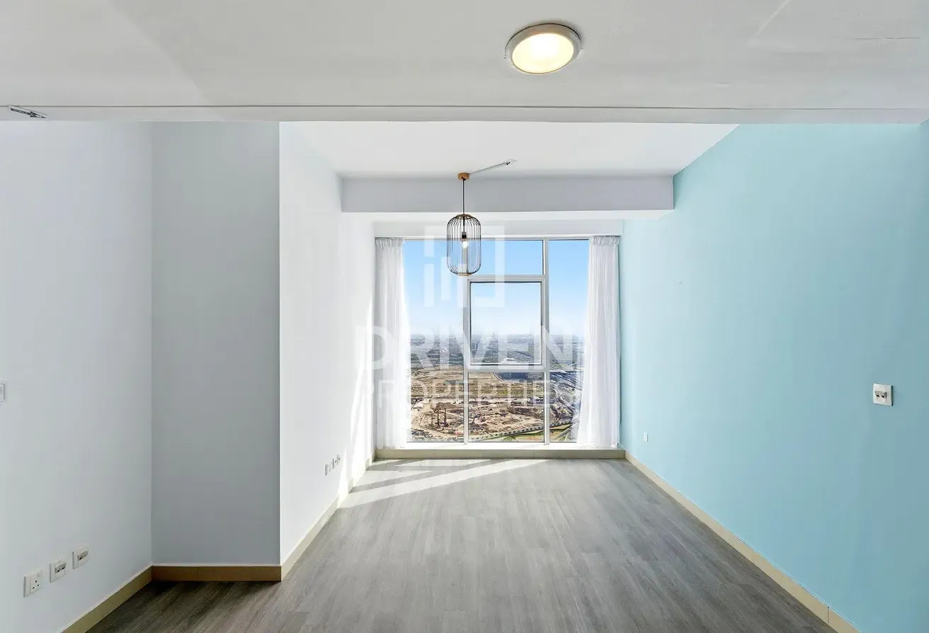 Ready to move in | High floor | Prime Location