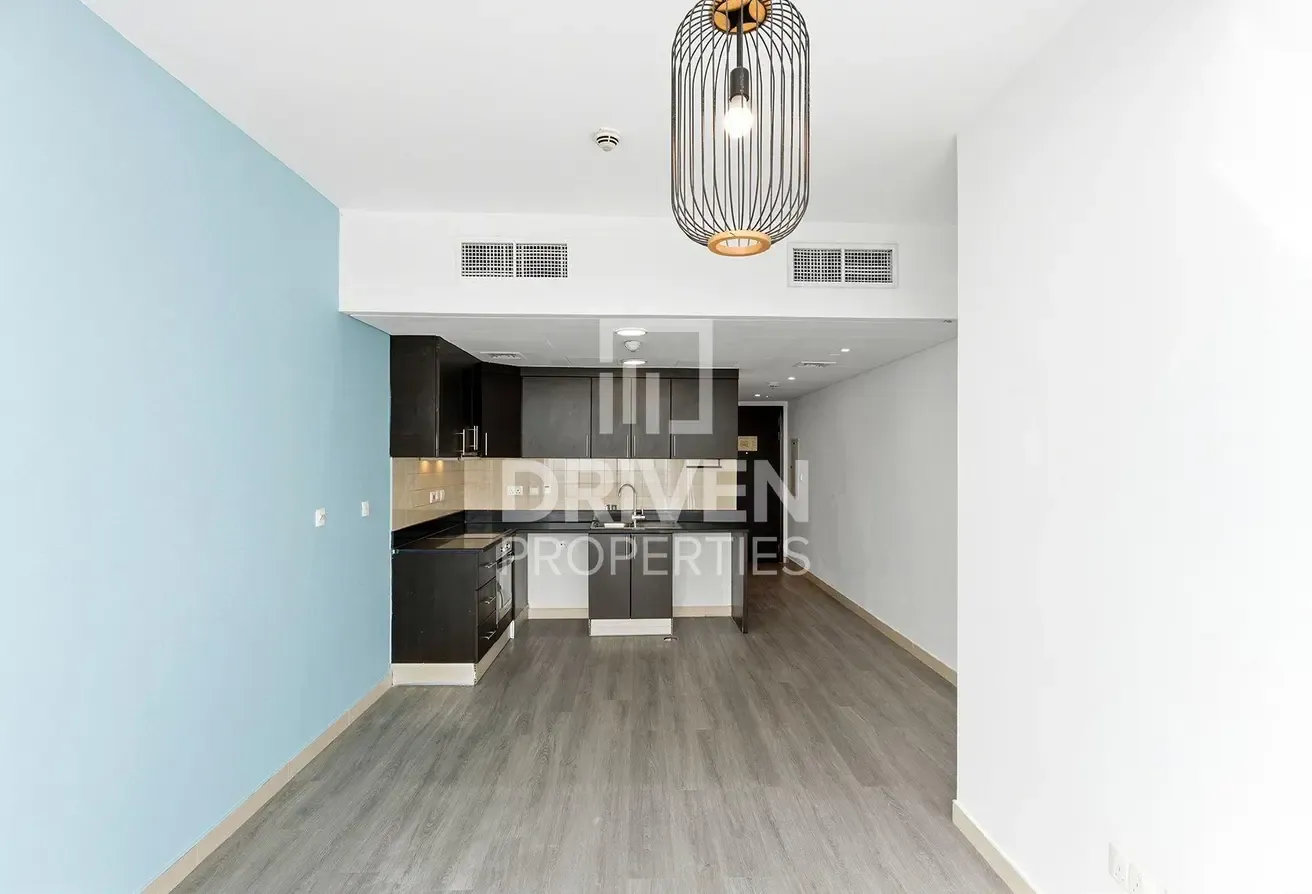 Ready to move in | High floor | Prime Location