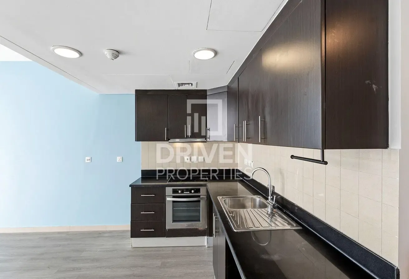 Ready to move in | High floor | Prime Location