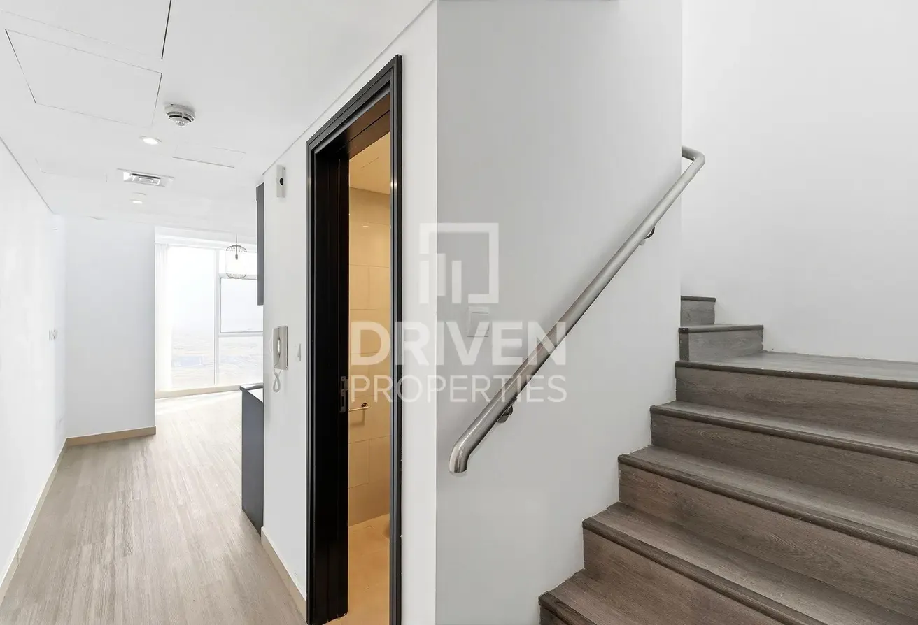 Ready to move in | High floor | Prime Location