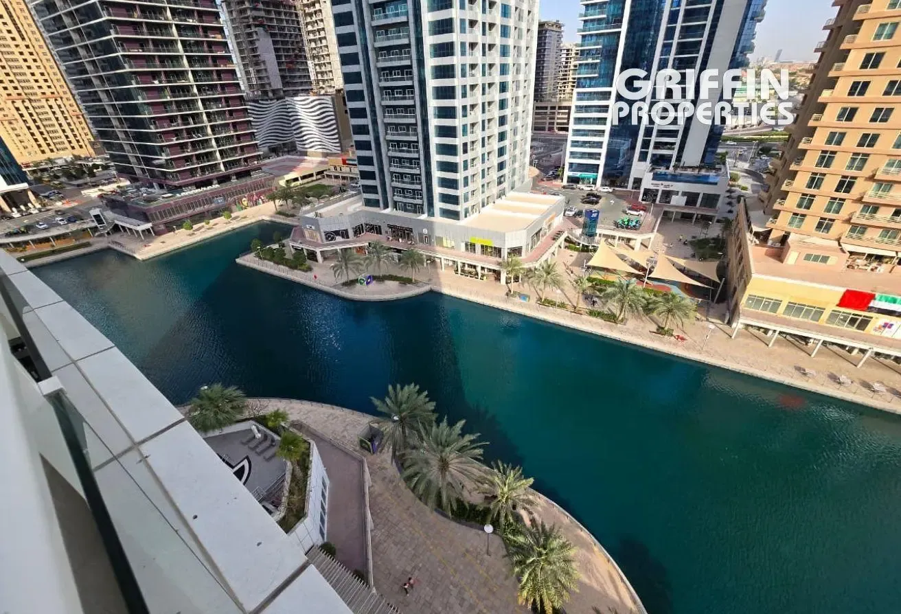 Luxury Upgraded | Studio | Lake View | Furnished