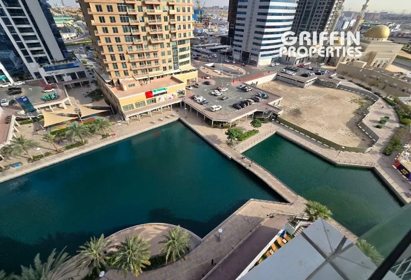 Luxury Upgraded | Studio | Lake View | Furnished
