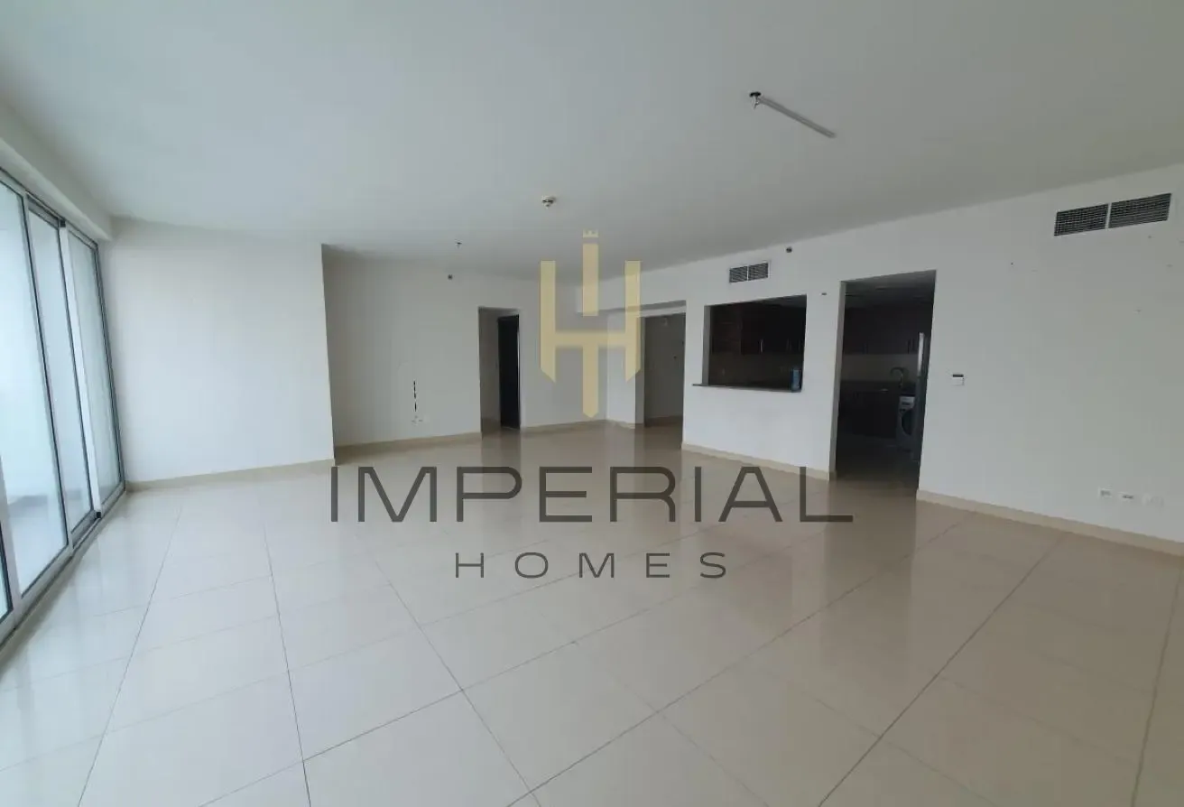 Corner Unit | Lake View | 1994sqft | Balcony @155k