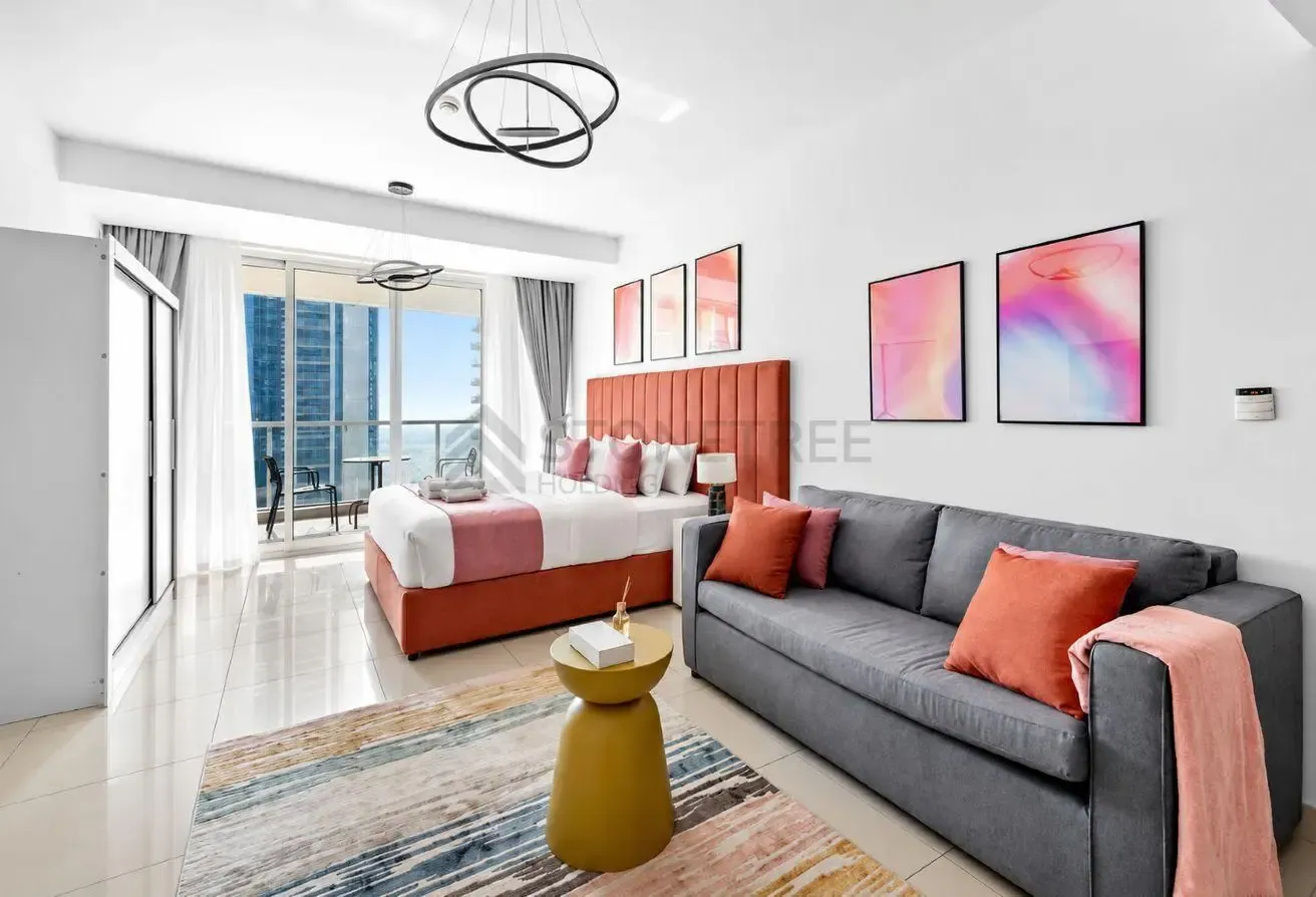12 CHEQUES | Big Layout | Lake View