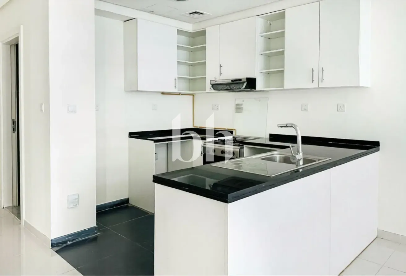 Mid Floor | Vacant | Unfurnished |  Managed